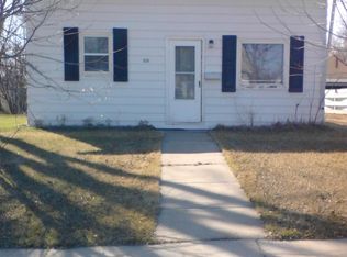 331 5th Ave NE, Valley City, ND 58072