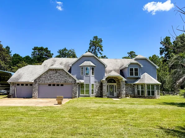 9403 Twin Lakes Dr, Orange, TX 77632