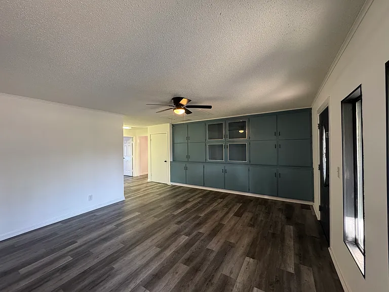 4740 Baywood Ln — Photo 14