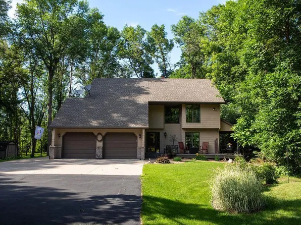 750 S Fairfield Ave, Rush City, MN 55069