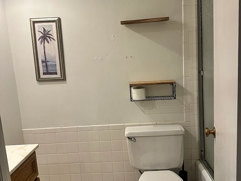 Main bathroom
