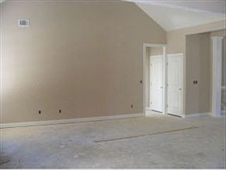 5th image of 5122 Wells Dr
