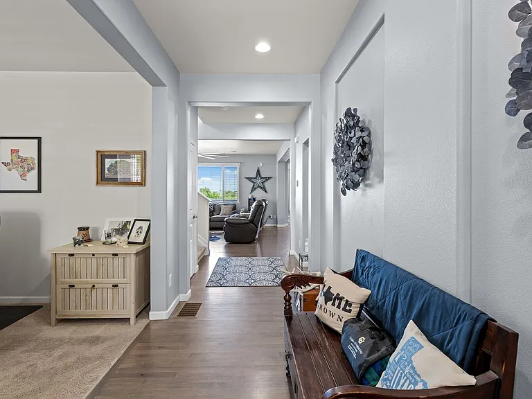 15411 Village Cir — Photo 18