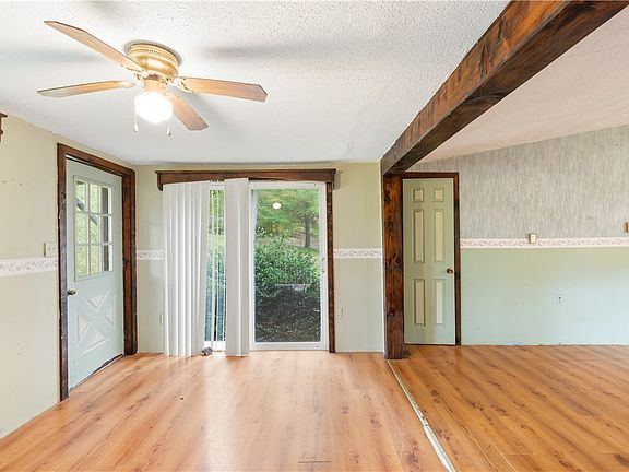 4th image of 6676 Kelleman Rd