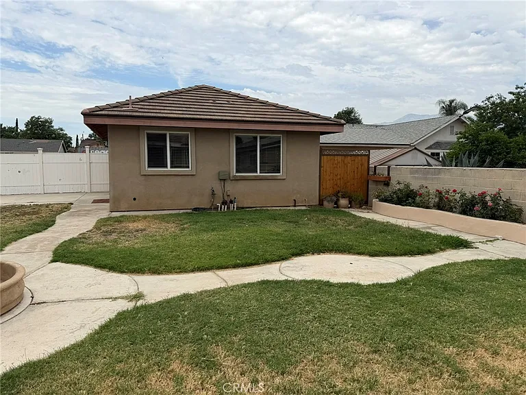 7654 Alder Ave — Photo 15