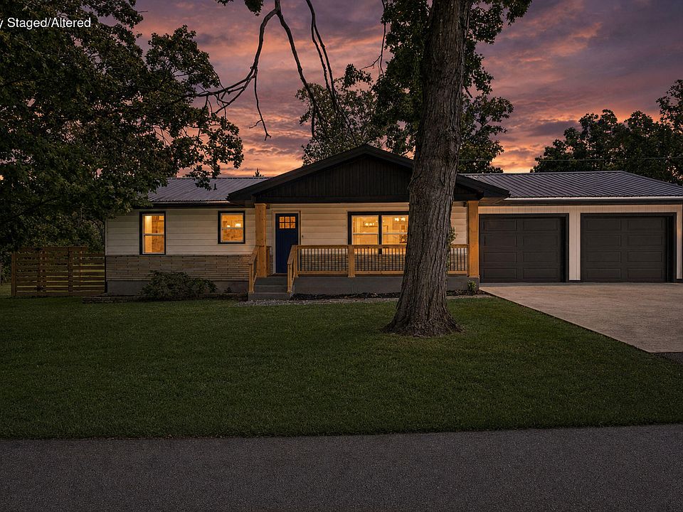 1st image of 304 S 5th Street