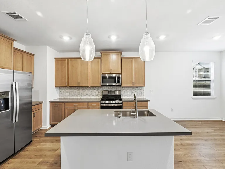 2907 Tavern Dr — Photo 14
