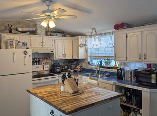 19 Punky Ln, Waterville, ME 04901