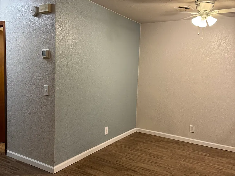 1905 S Southwest Blvd W #1905 — Photo 11