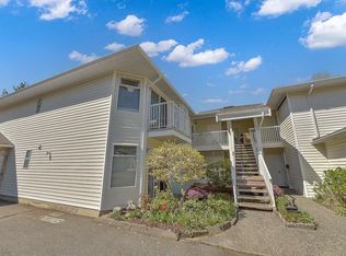 7156 121st St #204, Surrey, BC V3W0J6