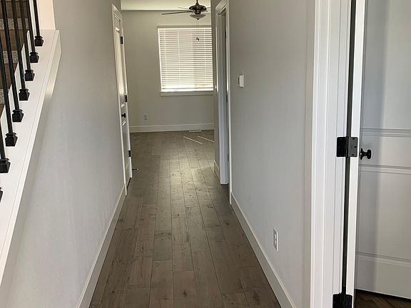 Entry way to home