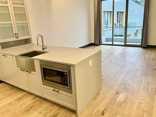 Rented by Corcoran | media 33