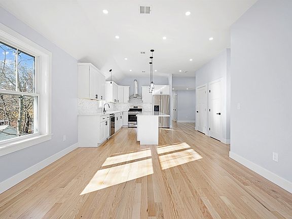 4th image of 71 Readville St #B