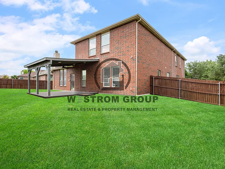 1738 Rock Ridge Dr — Photo 36