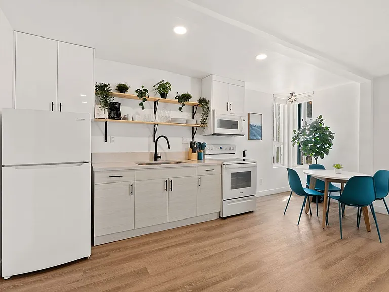 2821 Morena Blvd — Photo 17