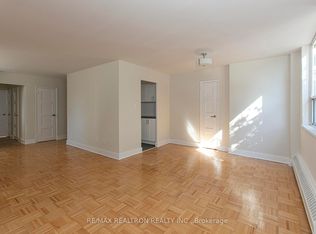 490 Eglinton Ave E #301, Toronto, ON M4P 1M4