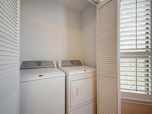 3011 Fruth St #301 — Photo 23