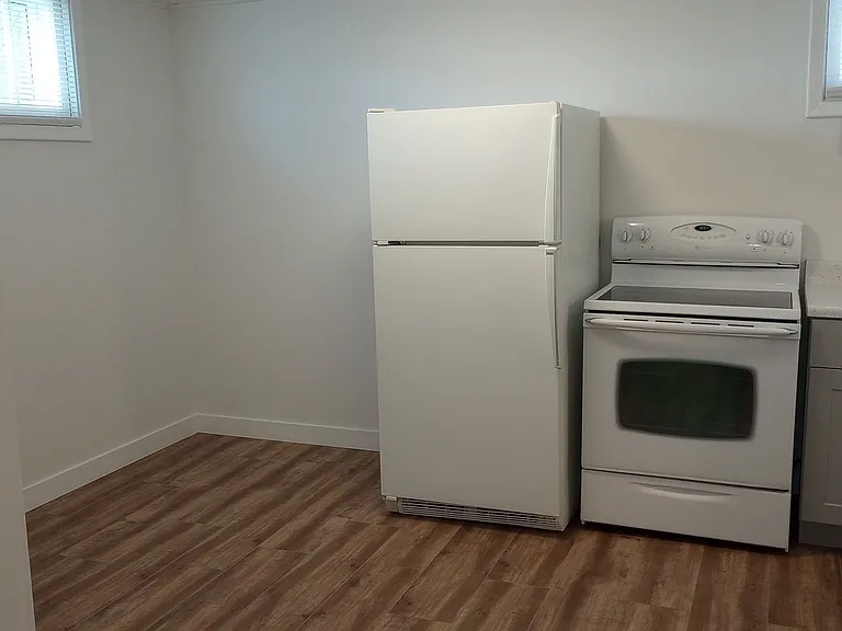 2576 Jackson Ave #2576 — Photo 3