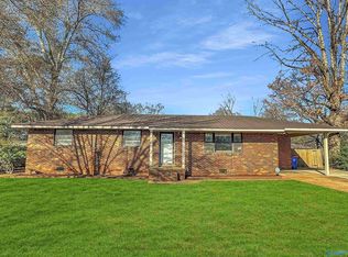 703 Hereford Dr, Athens, AL 35611