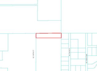 8801 SE 184th Ct, Ocklawaha, FL 32179