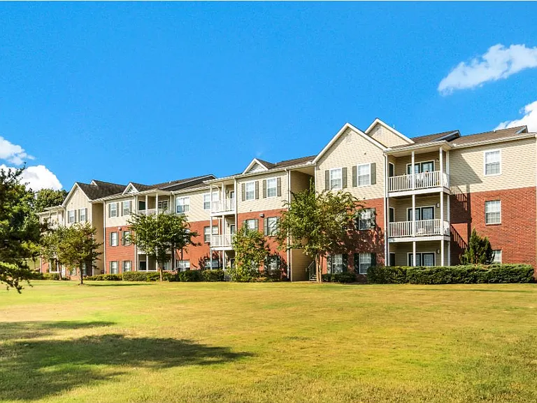 The Vineyard of Olive Branch Apartment Homes — Photo 10