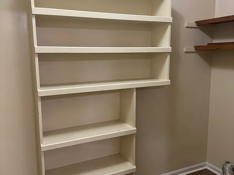 4204 Kaplan Dr — Photo 9