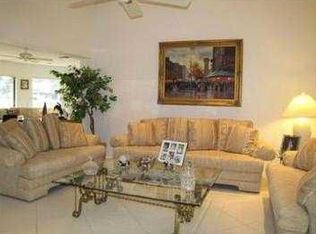 5716 S Bayberry Ln, Tamarac, FL 33319