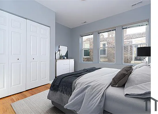 2 bed, 1100 sqft, $1,425 — Photo 3