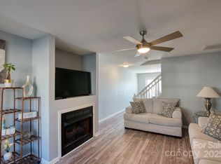 429 Wiltshire Cir, Fletcher, NC 28732