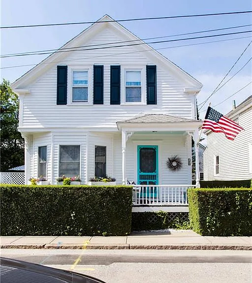 18 Lucas Ave — Photo 1