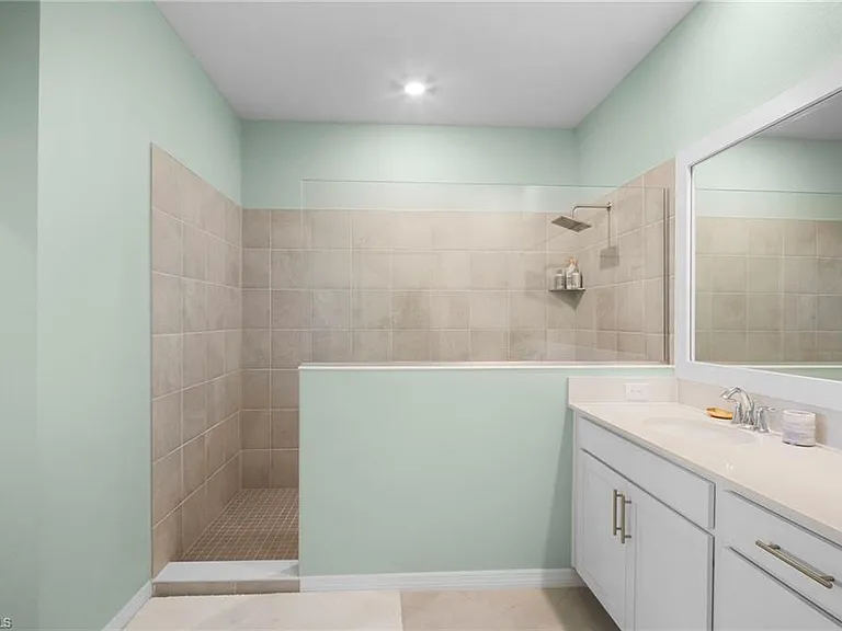 15194 Bluffton Ln #1422 — Photo 28