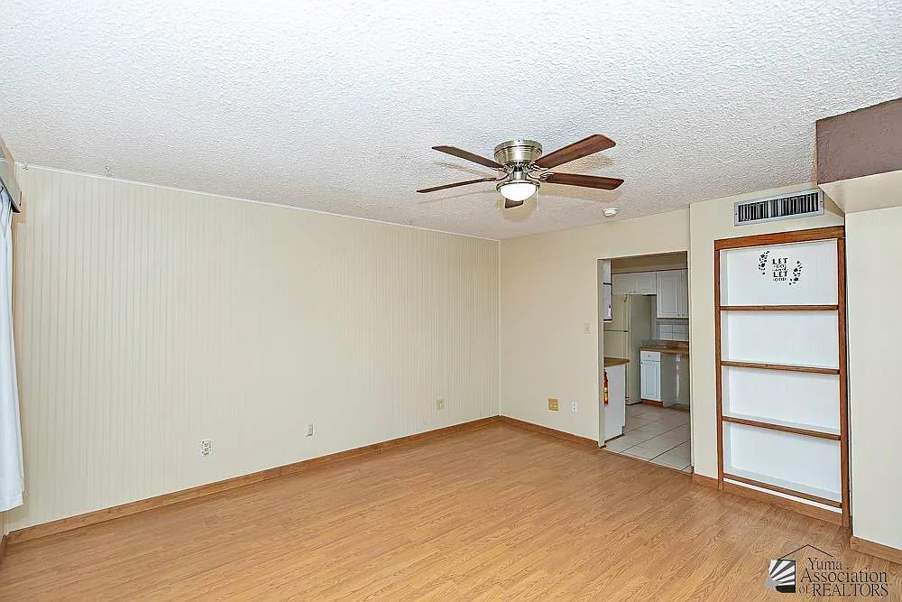 4 bed, 2.0 bath, 1443 sqft, $1,450 — Photo 3