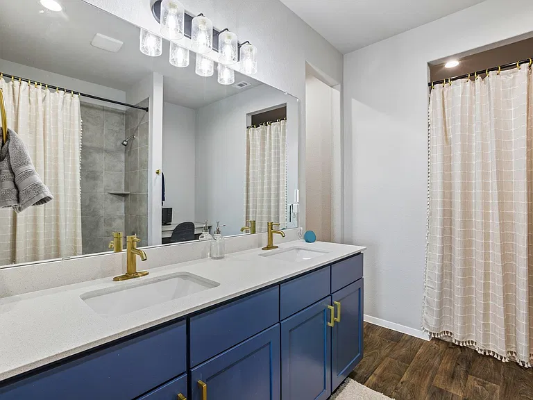 11604 Comano Dr — Photo 31