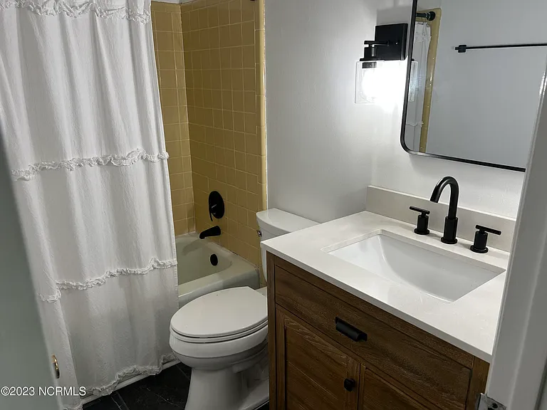 307 Kyloe Rd — Photo 12