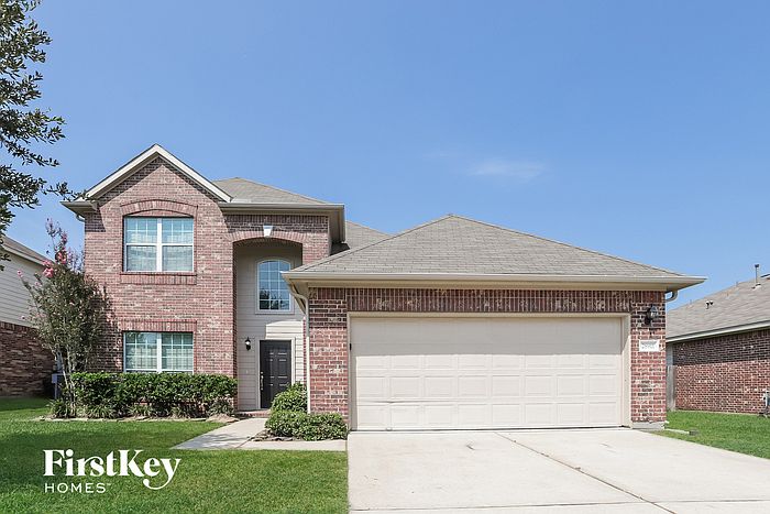 1st image of 28911 Hidden Lake Ct W