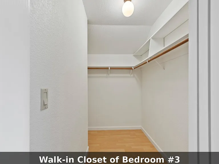 325 E 8th St #5 — Photo 31