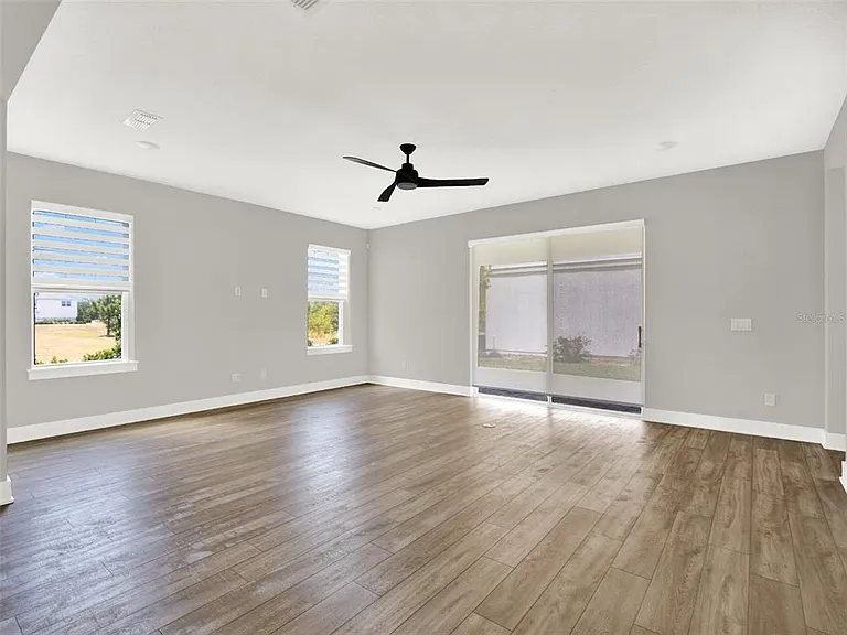 13782 Grignard Aly — Photo 6