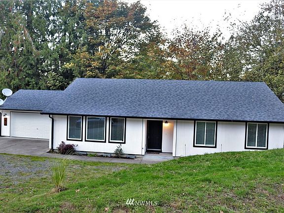 4th image of 2410 E Crestview Dr