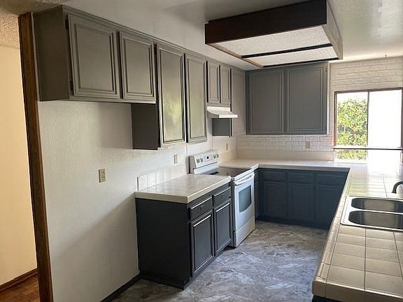 2nd image of 2187 Summerpark Ct