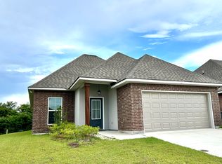(Undisclosed Address), Baton Rouge, LA 70810