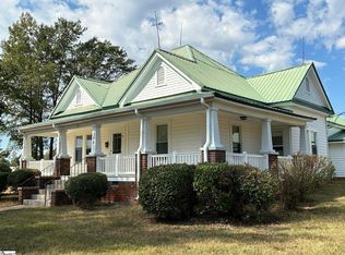 324 W Main St, Taylors, SC 29687