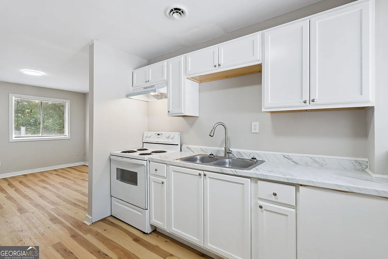 2 bed, 1.0 bath, 750 sqft, $1,175 — Photo 4