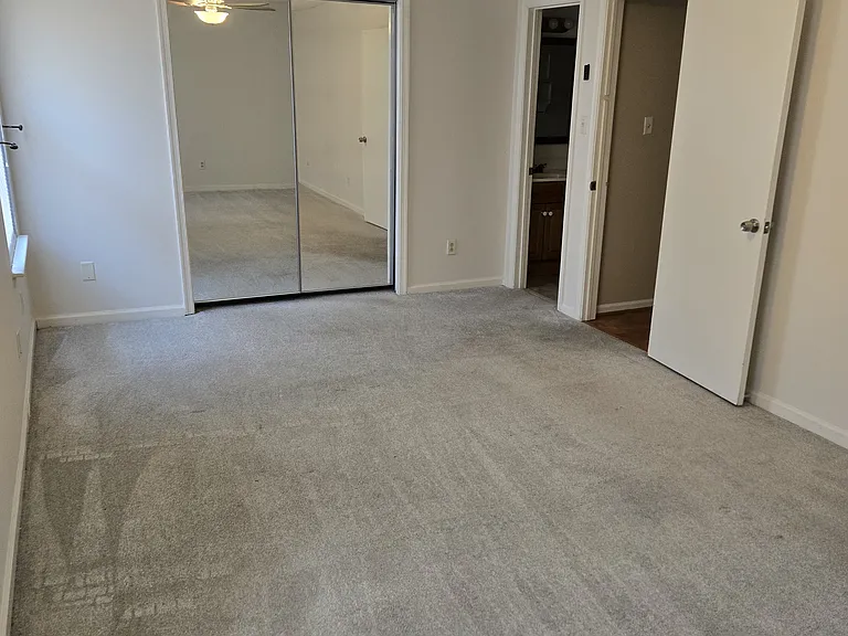 4692 Greenlaw Dr — Photo 15