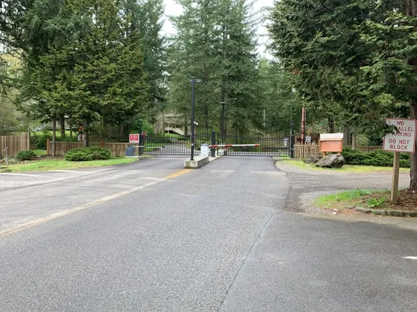 17712 Clear Lake Blvd SE, Yelm, WA 98597