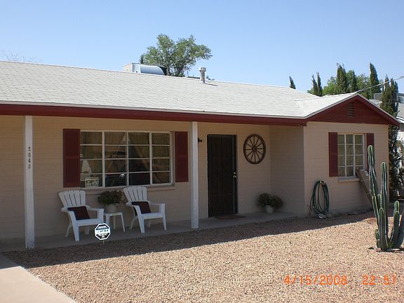 2nd image of 2643 E Clarendon Ave