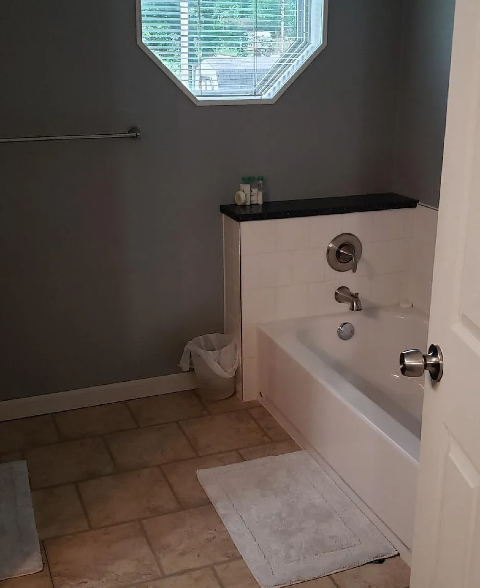 3 bed, 1352 sqft, $1,175 — Photo 3