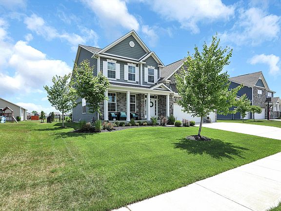 3rd image of 10569 Kensington Ln