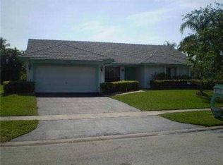 1410 NW 100th Way, Plantation, FL 33322