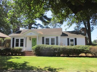 405 W 9th St, Stuttgart, AR 72160