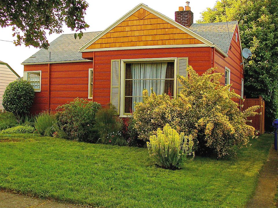 Charming 1940's Bungalow